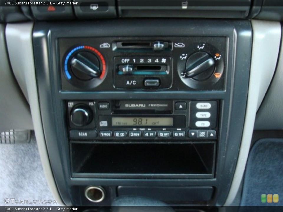 Gray Interior Controls for the 2001 Subaru Forester 2.5 L #78734784