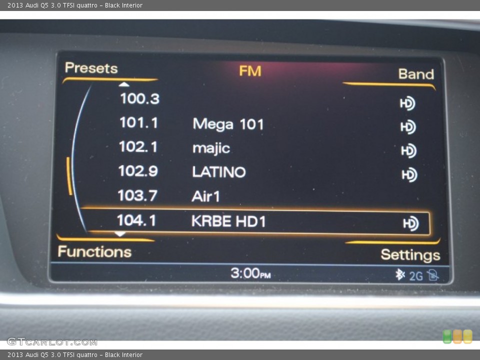 Black Interior Audio System for the 2013 Audi Q5 3.0 TFSI quattro #78749105