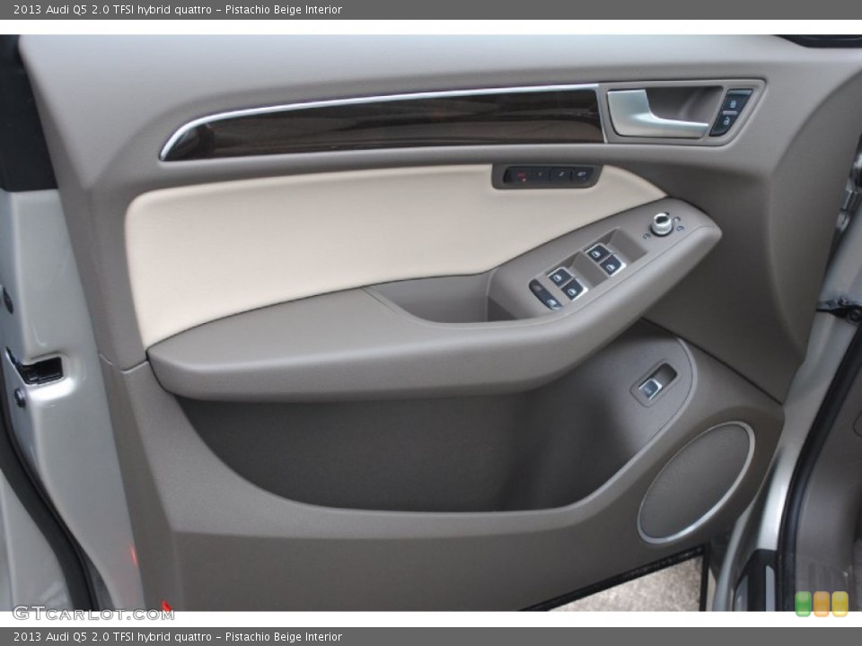 Pistachio Beige Interior Door Panel for the 2013 Audi Q5 2.0 TFSI hybrid quattro #78749558