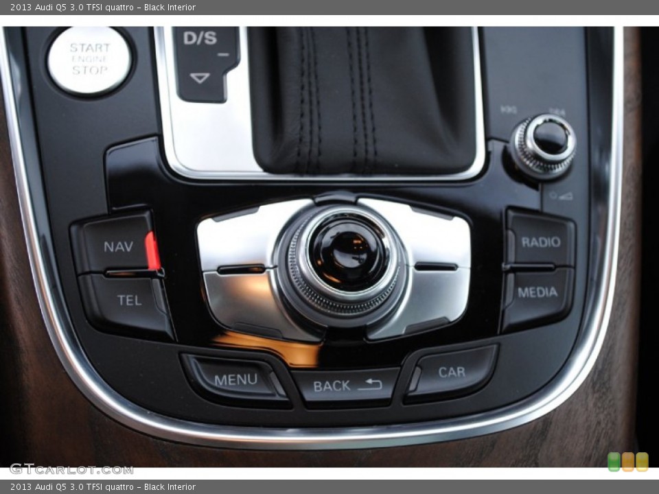 Black Interior Controls for the 2013 Audi Q5 3.0 TFSI quattro #78750797