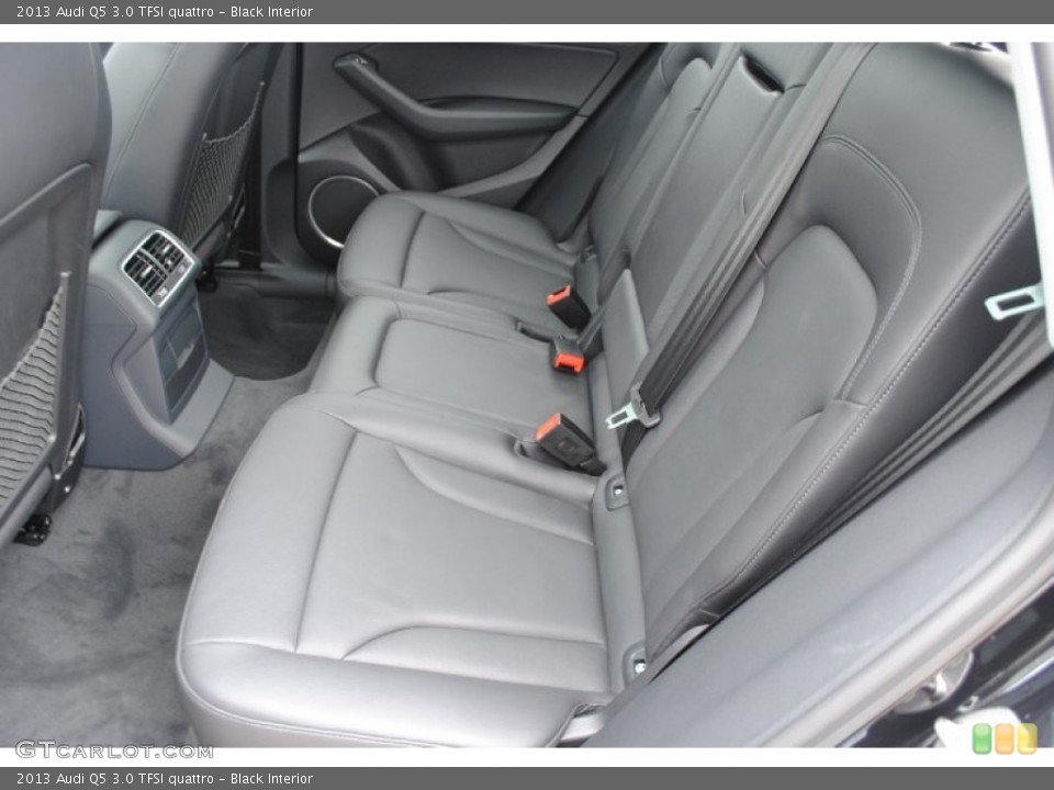 Black Interior Rear Seat for the 2013 Audi Q5 3.0 TFSI quattro #78750998