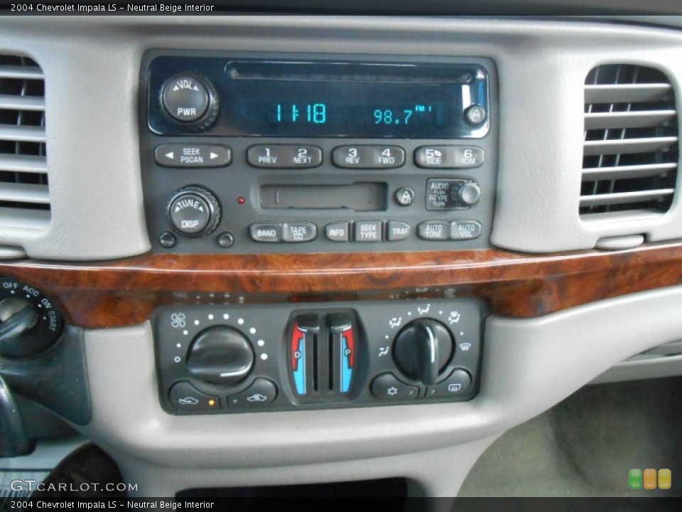 Neutral Beige Interior Controls for the 2004 Chevrolet Impala LS #78755156