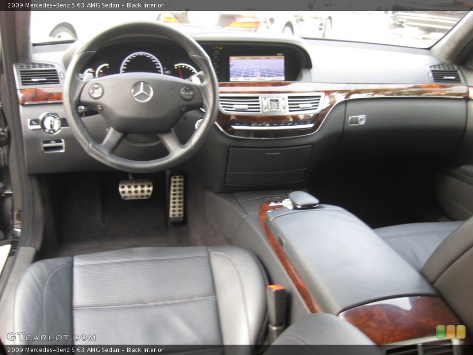 Black Interior Dashboard for the 2009 Mercedes-Benz S 63 AMG Sedan #78756269