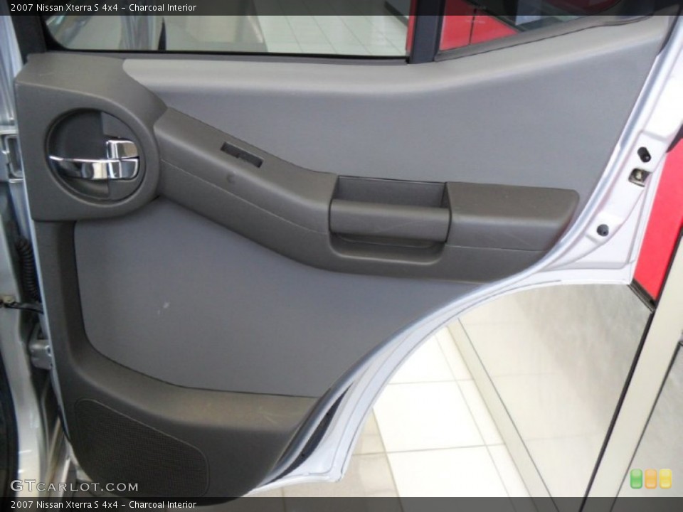 Charcoal Interior Door Panel for the 2007 Nissan Xterra S 4x4 #78756782