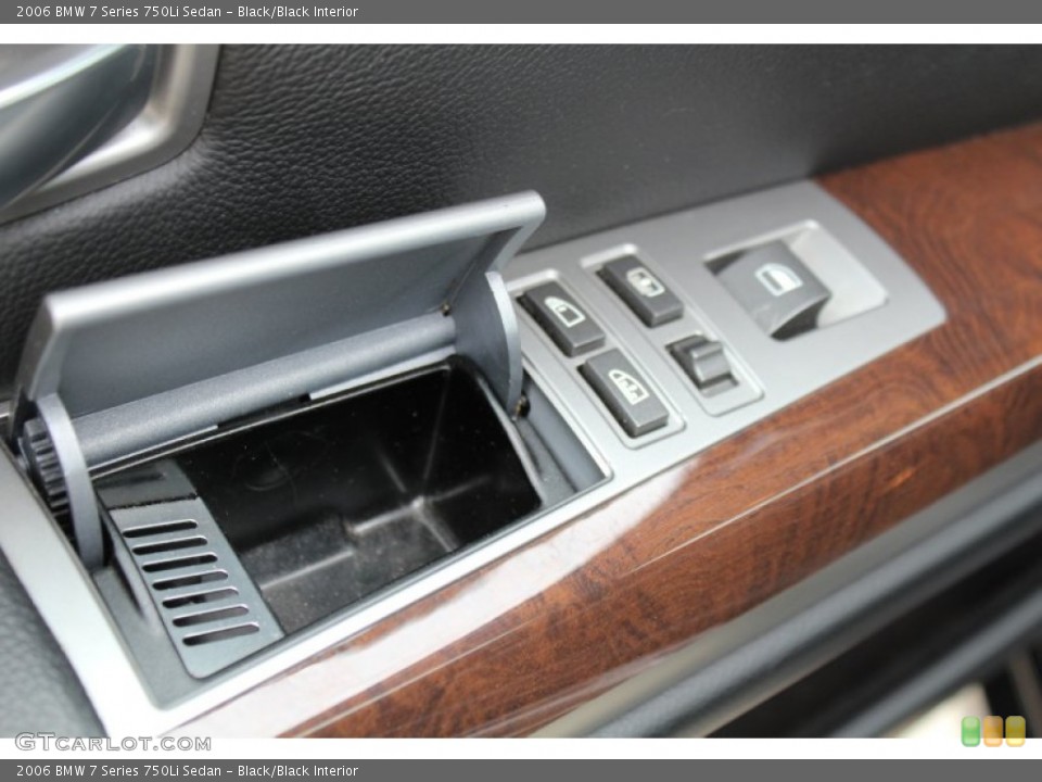 Black/Black Interior Controls for the 2006 BMW 7 Series 750Li Sedan #78761783