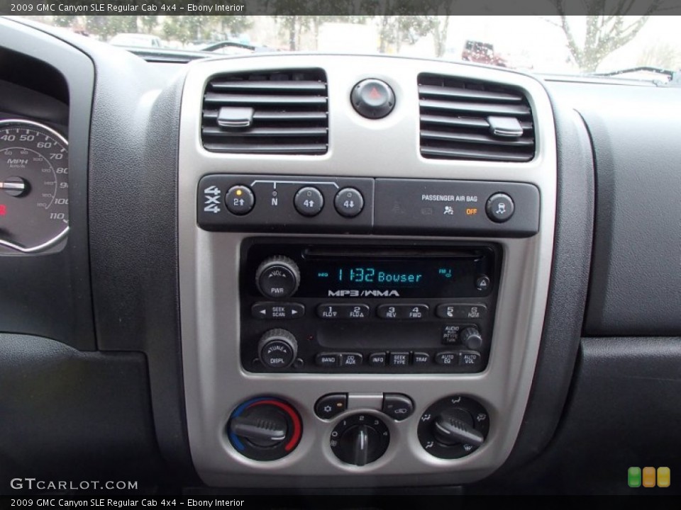 Ebony Interior Controls for the 2009 GMC Canyon SLE Regular Cab 4x4 #78768905