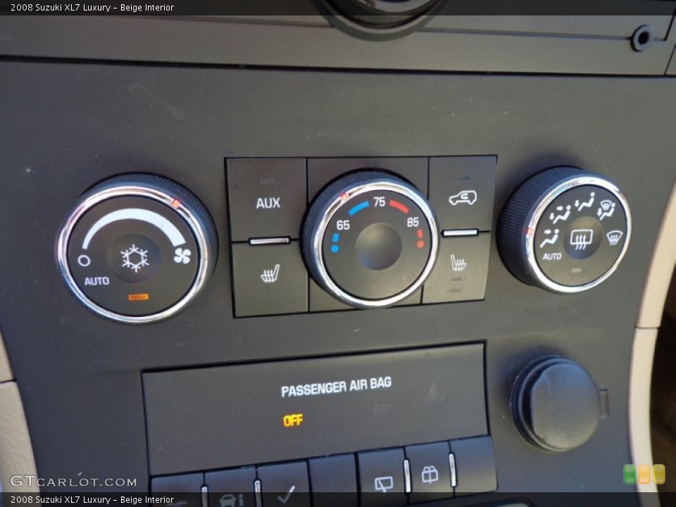 Beige Interior Controls for the 2008 Suzuki XL7 Luxury #78770357