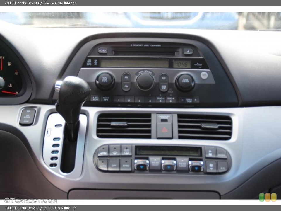 Gray Interior Controls for the 2010 Honda Odyssey EX-L #78771602