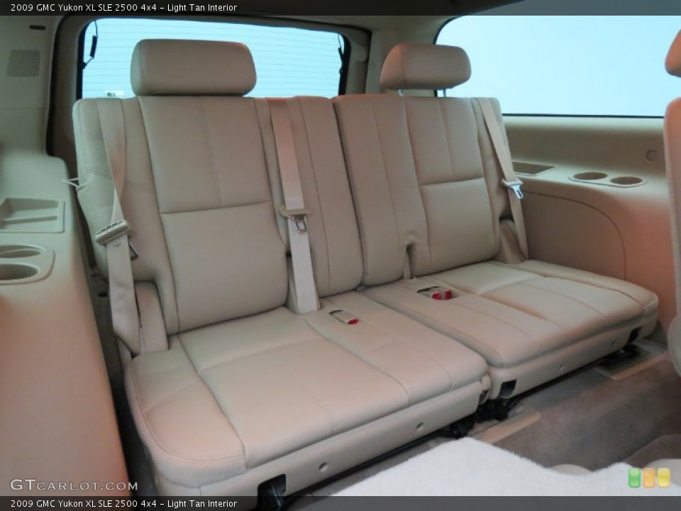 Light Tan Interior Rear Seat for the 2009 GMC Yukon XL SLE 2500 4x4 #78774227