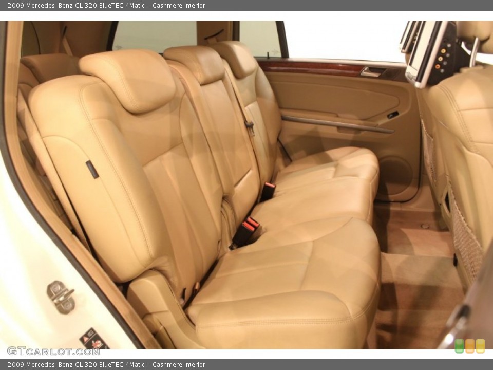 Cashmere Interior Rear Seat for the 2009 Mercedes-Benz GL 320 BlueTEC 4Matic #78778235