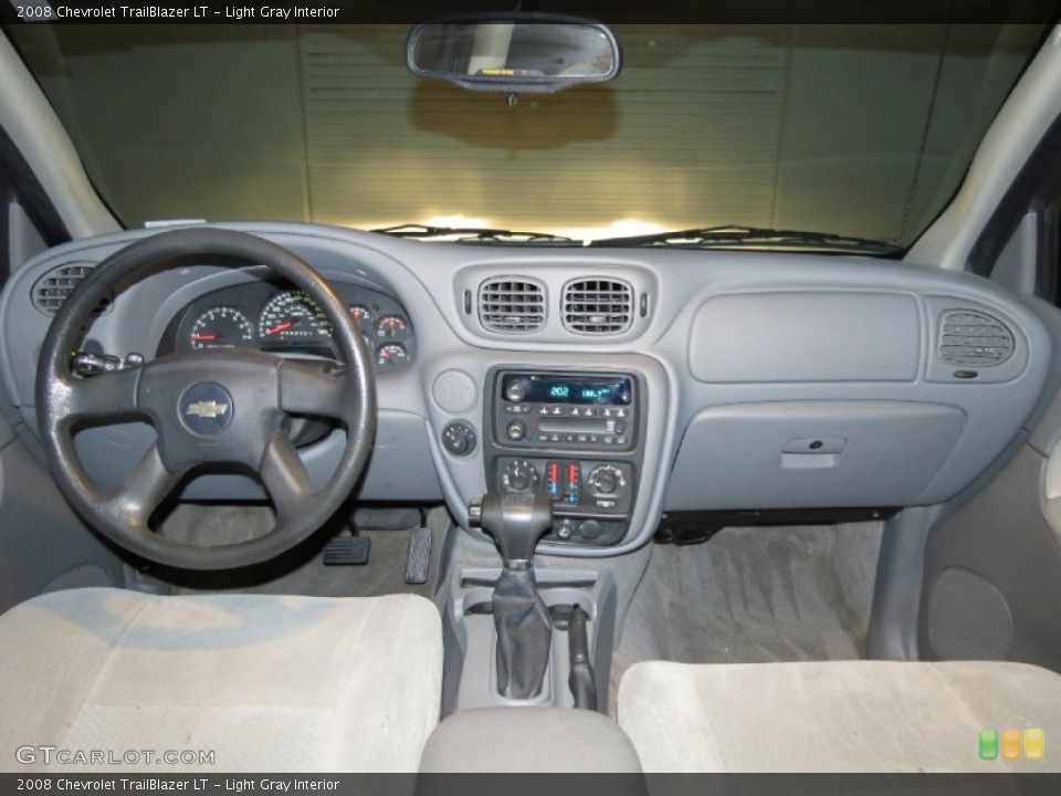 Light Gray Interior Dashboard for the 2008 Chevrolet TrailBlazer LT #78778346