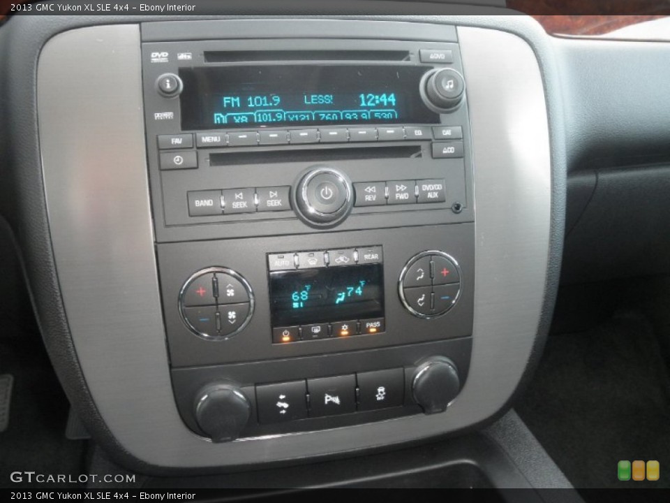Ebony Interior Controls for the 2013 GMC Yukon XL SLE 4x4 #78779061