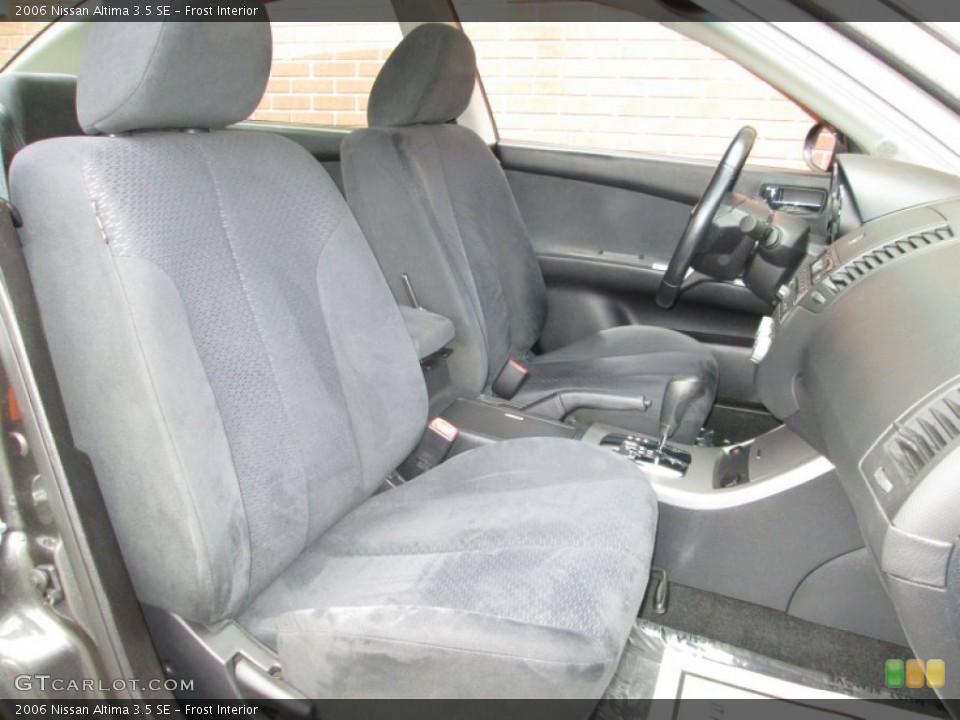 Frost Interior Photo for the 2006 Nissan Altima 3.5 SE #78779882