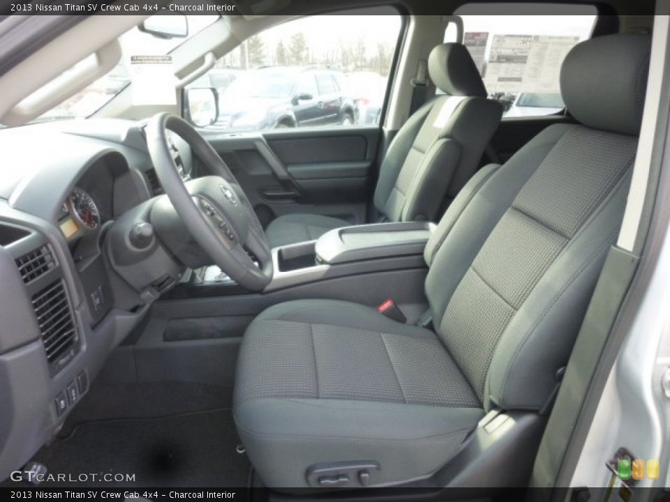 Charcoal Interior Photo for the 2013 Nissan Titan SV Crew Cab 4x4 #78783119
