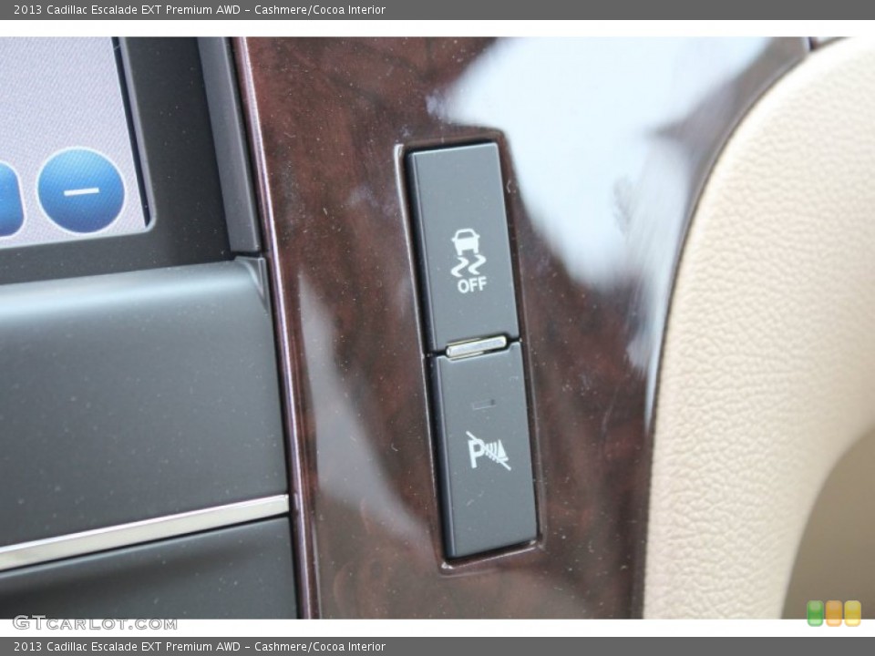 Cashmere/Cocoa Interior Controls for the 2013 Cadillac Escalade EXT Premium AWD #78783742