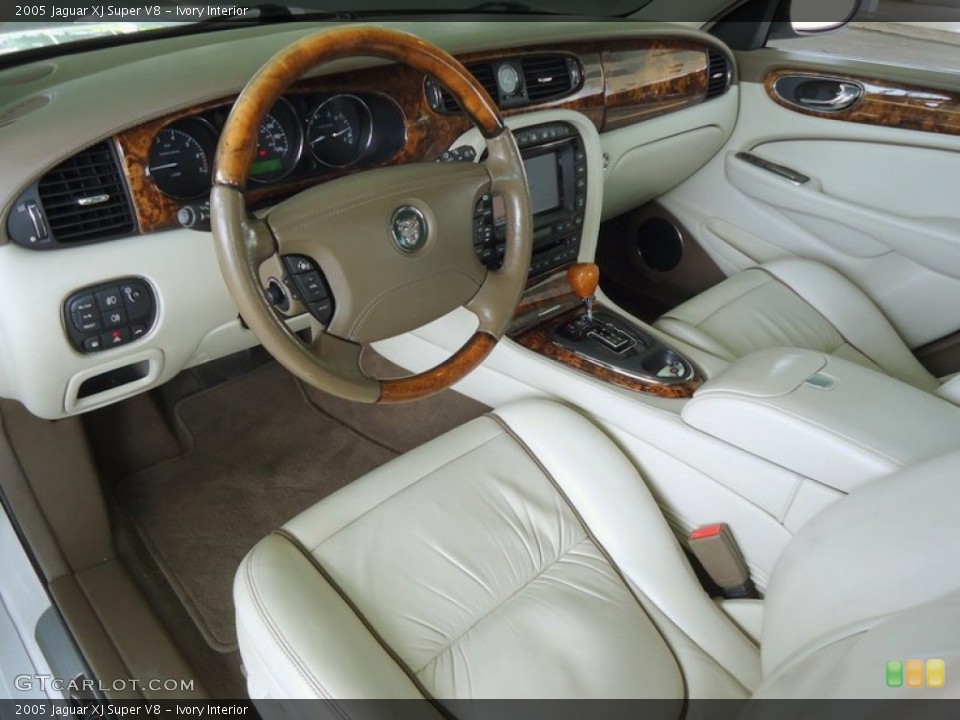 Ivory 2005 Jaguar XJ Interiors