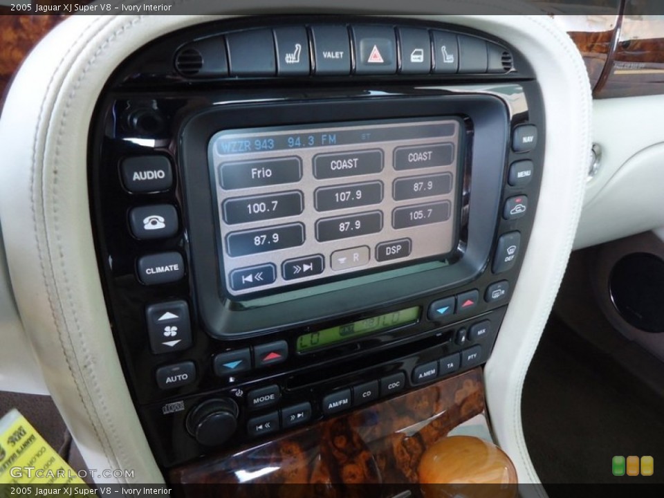 Ivory Interior Controls for the 2005 Jaguar XJ Super V8 #78787501