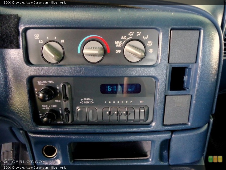 Blue Interior Controls for the 2000 Chevrolet Astro Cargo Van #78789938