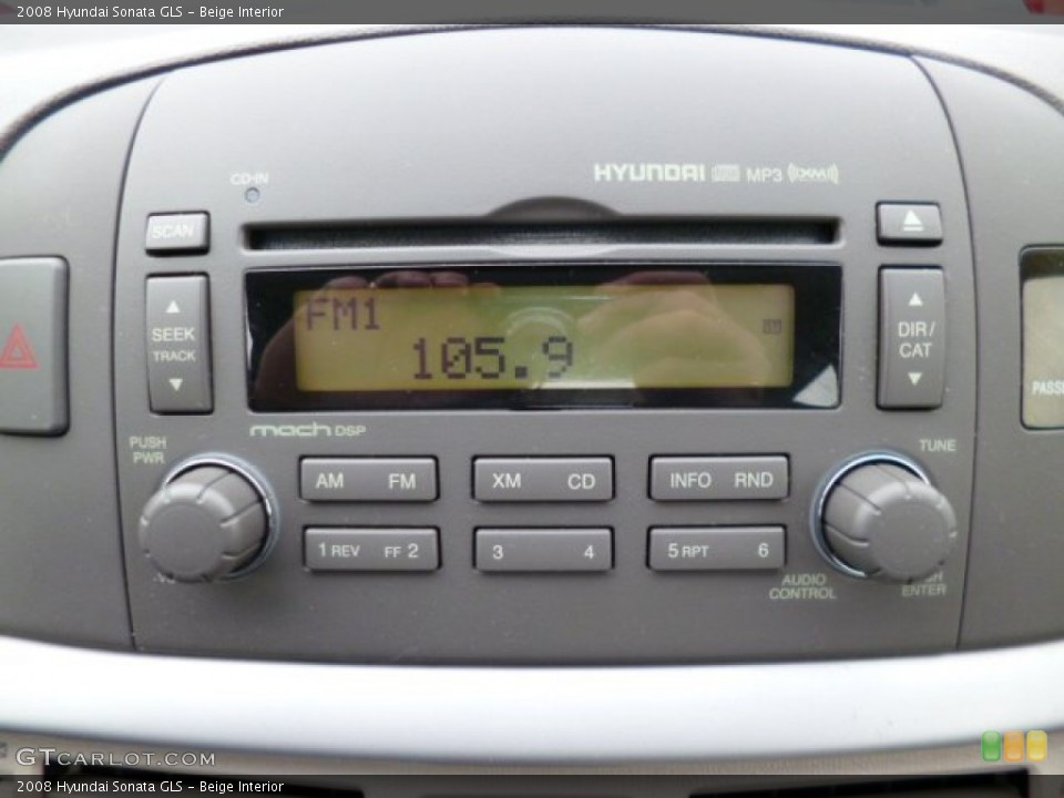 Beige Interior Audio System for the 2008 Hyundai Sonata GLS #78789962