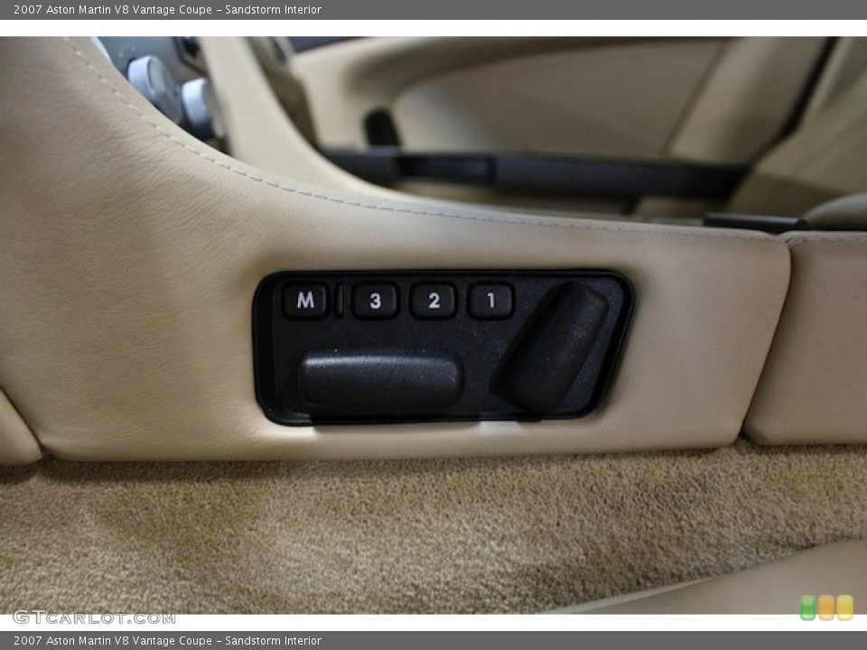 Sandstorm Interior Controls for the 2007 Aston Martin V8 Vantage Coupe #78791474