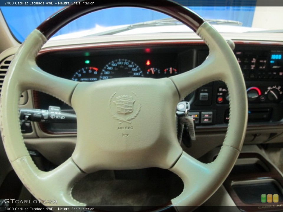 Neutral Shale Interior Steering Wheel for the 2000 Cadillac Escalade 4WD #78792608