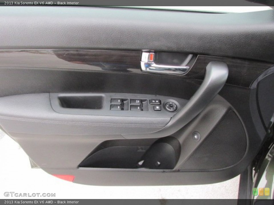 Black Interior Door Panel for the 2013 Kia Sorento EX V6 AWD #78796223