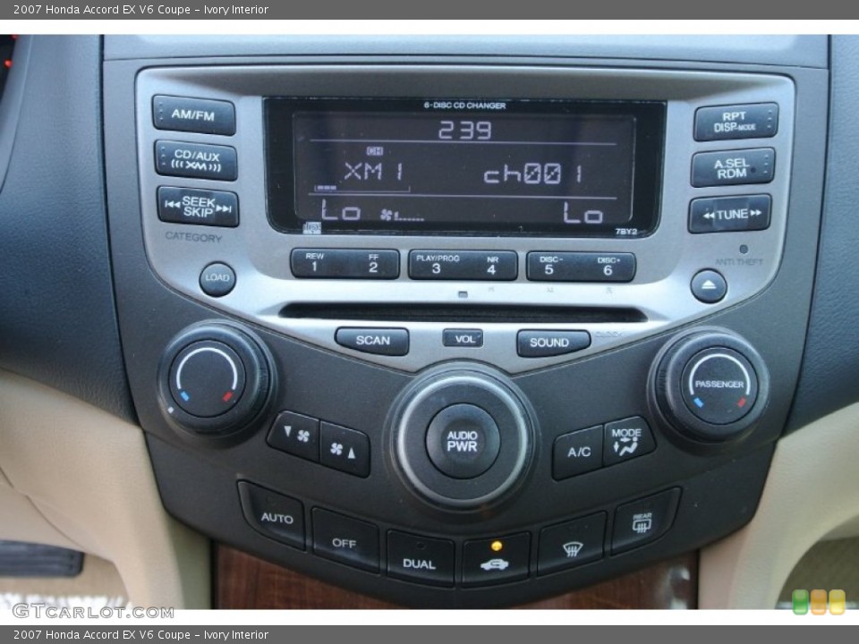 Ivory Interior Controls for the 2007 Honda Accord EX V6 Coupe #78802676