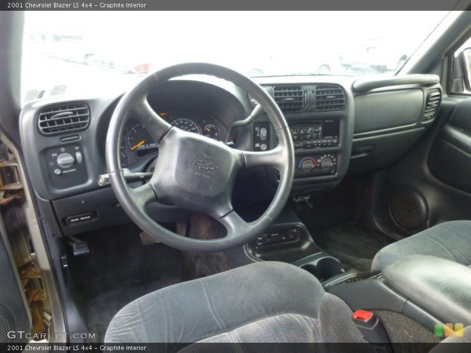 Graphite 2001 Chevrolet Blazer Interiors