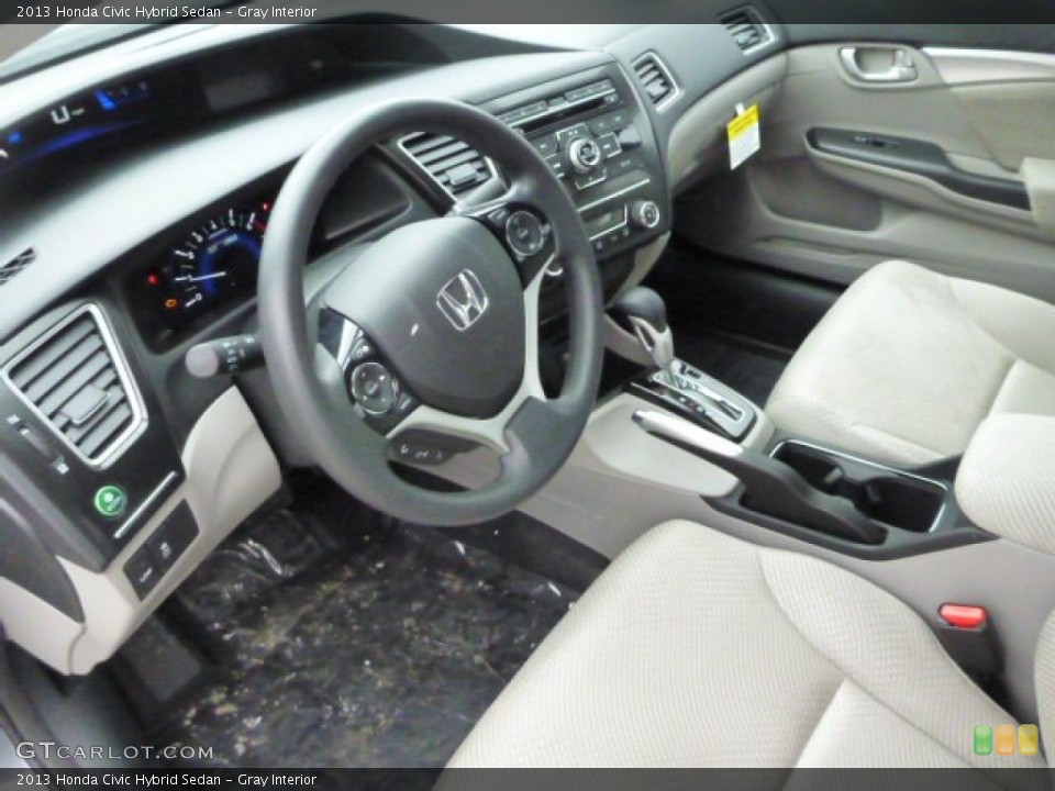Gray Interior Photo for the 2013 Honda Civic Hybrid Sedan #78807655