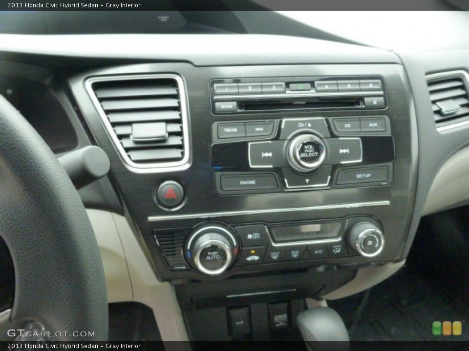 Gray Interior Controls for the 2013 Honda Civic Hybrid Sedan #78807714