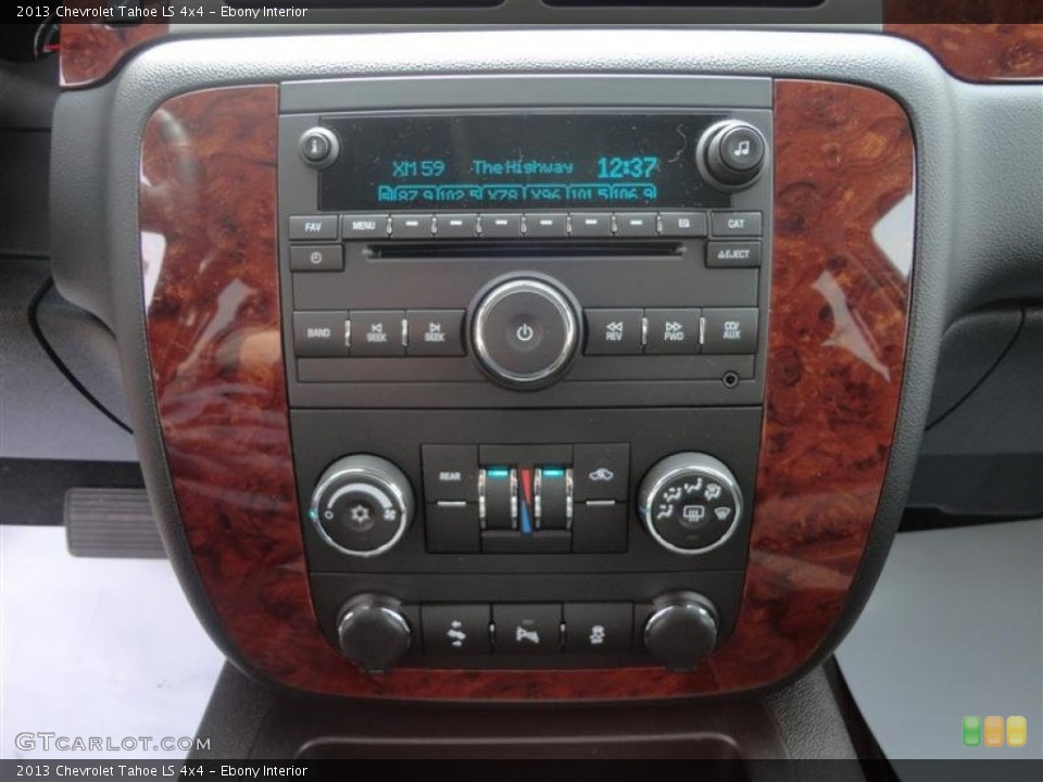 Ebony Interior Controls for the 2013 Chevrolet Tahoe LS 4x4 #78818767