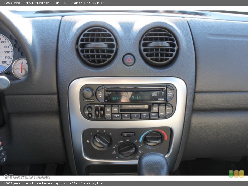 Light Taupe/Dark Slate Gray Interior Controls for the 2003 Jeep Liberty Limited 4x4 #78823028