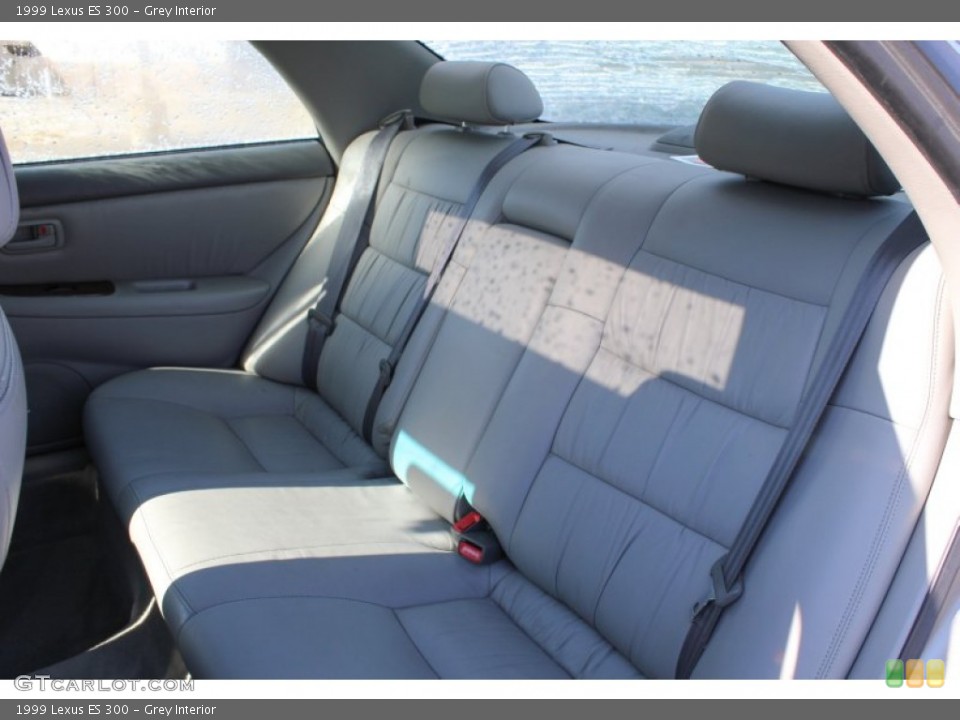 Grey Interior Rear Seat for the 1999 Lexus ES 300 #78823502