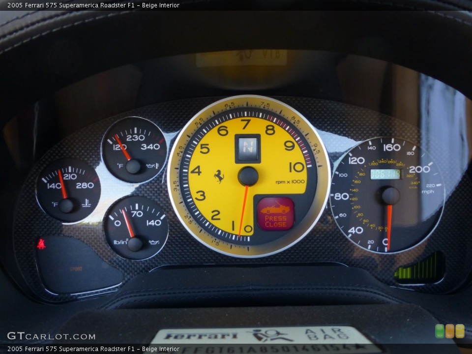 Beige Interior Gauges for the 2005 Ferrari 575 Superamerica Roadster F1 #78830957