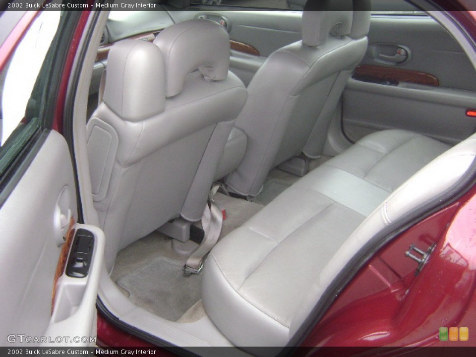 Medium Gray Interior Rear Seat for the 2002 Buick LeSabre Custom #78838160