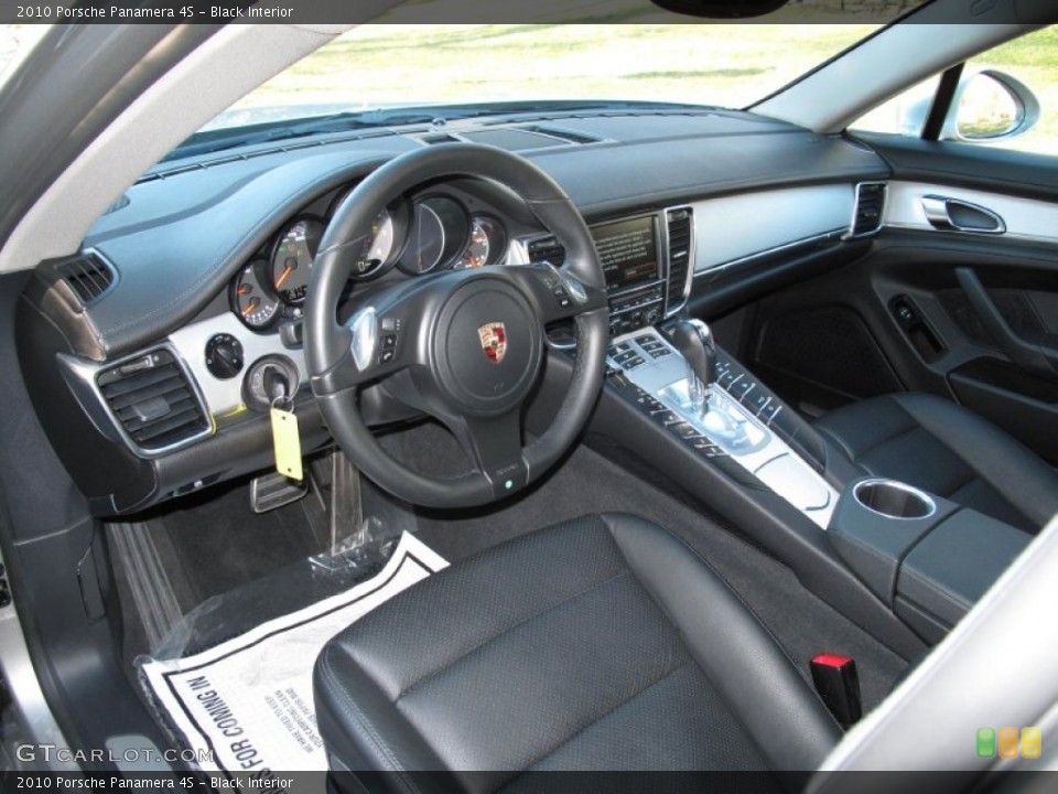 Black Interior Prime Interior for the 2010 Porsche Panamera 4S #78849242