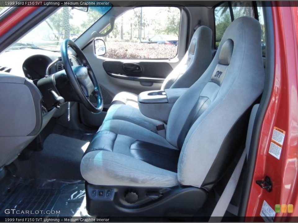 Medium Graphite Interior Photo for the 1999 Ford F150 SVT Lightning #78853528