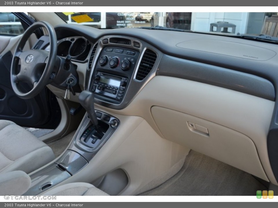 Charcoal Interior Dashboard for the 2003 Toyota Highlander V6 #78854376