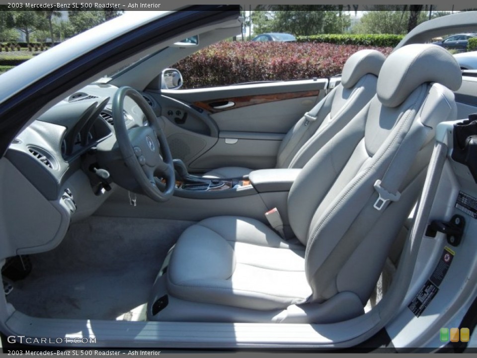 Ash Interior Photo for the 2003 Mercedes-Benz SL 500 Roadster #78855740