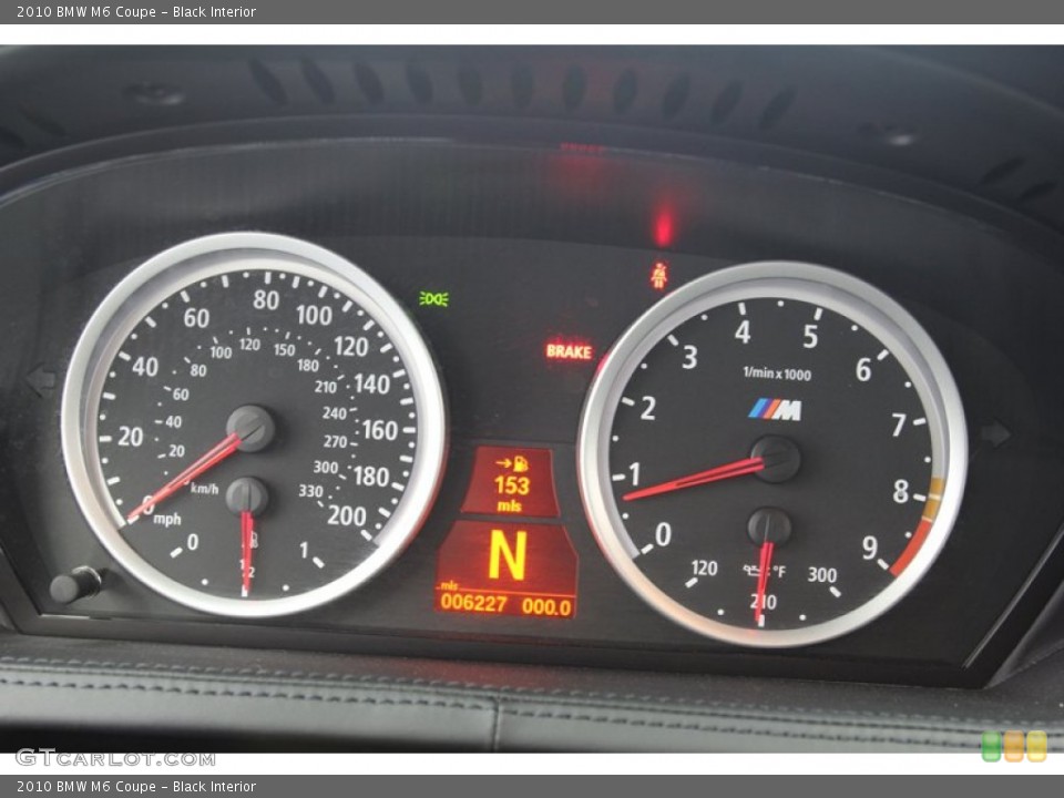 Black Interior Gauges for the 2010 BMW M6 Coupe #78861467