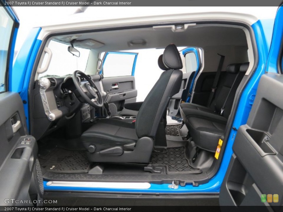 Dark Charcoal Interior Photo for the 2007 Toyota FJ Cruiser  #78863788