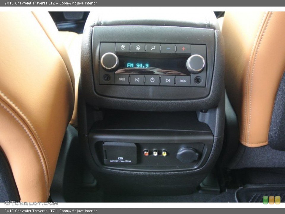 Ebony/Mojave Interior Controls for the 2013 Chevrolet Traverse LTZ #78870350