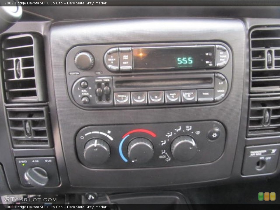 Dark Slate Gray Interior Controls for the 2002 Dodge Dakota SLT Club Cab #78885825