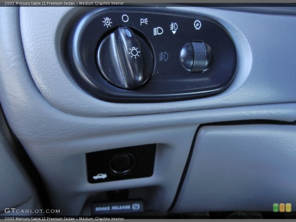 Medium Graphite Interior Controls for the 2003 Mercury Sable LS Premium Sedan #78892686