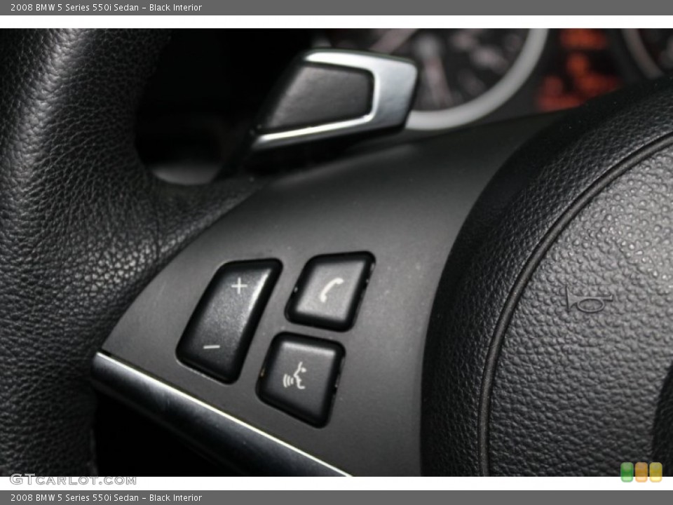 Black Interior Controls for the 2008 BMW 5 Series 550i Sedan #78894361