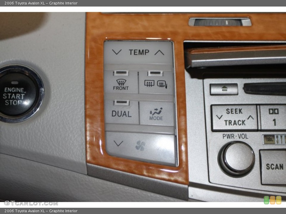Graphite Interior Controls for the 2006 Toyota Avalon XL #78896625