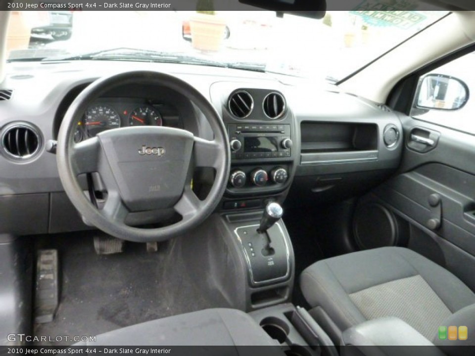 Dark Slate Gray Interior Photo for the 2010 Jeep Compass Sport 4x4 #78897106