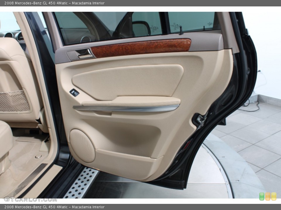 Macadamia Interior Door Panel for the 2008 Mercedes-Benz GL 450 4Matic #78898872