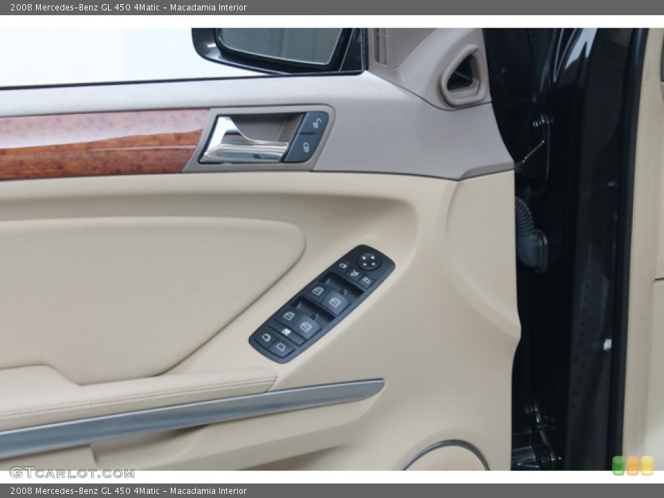 Macadamia Interior Controls for the 2008 Mercedes-Benz GL 450 4Matic #78898944