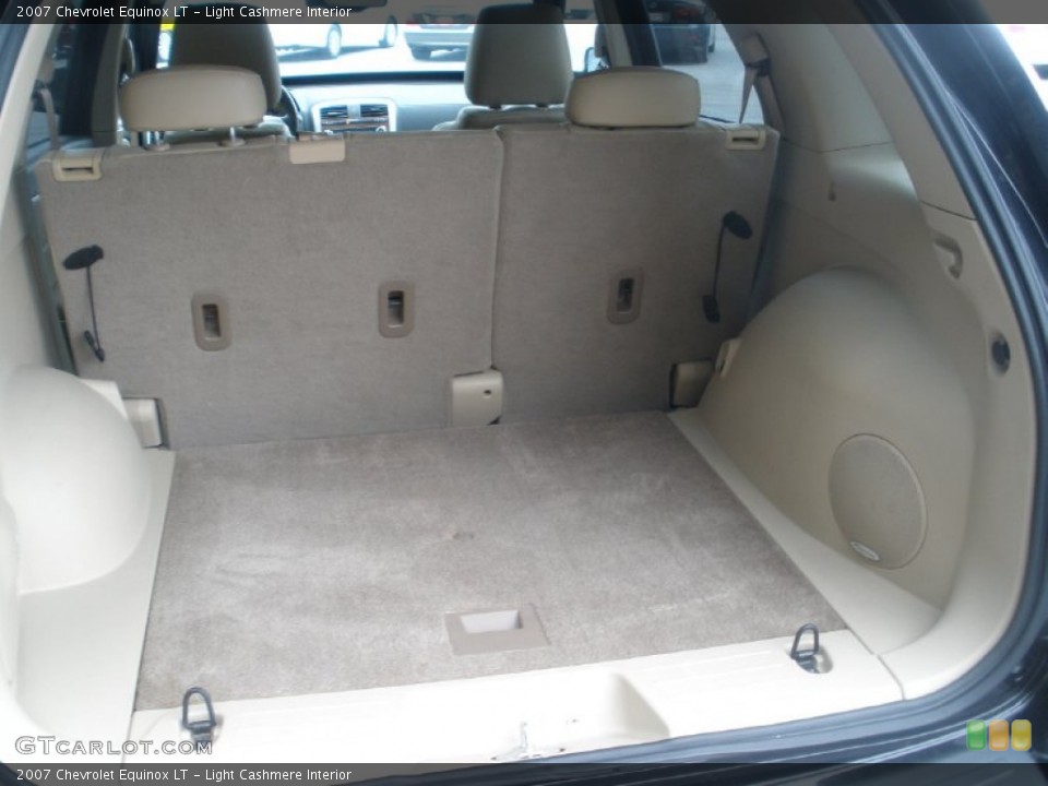 Light Cashmere Interior Trunk for the 2007 Chevrolet Equinox LT #78902800